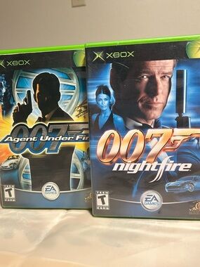 James Bond 007 Nightfire & Agent Under Fire EA Games Complete w/ Manual